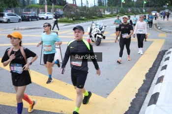 Runner Photo 4250318