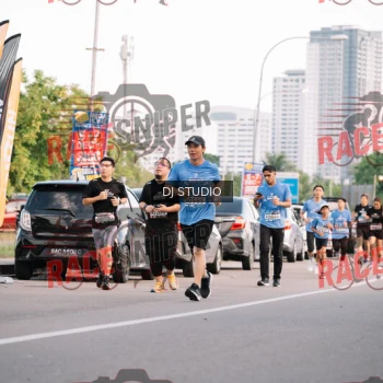 Runner Photo 425032