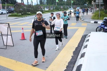 Runner Photo 4250341