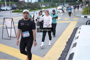 Runner Photo 4250342