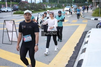 Runner Photo 4250344
