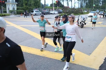 Runner Photo 4250350