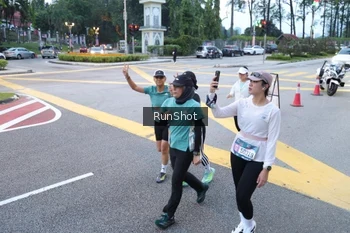 Runner Photo 4250359