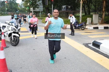 Runner Photo 4250792
