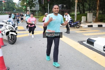 Runner Photo 4250795