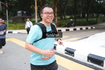 Runner Photo 4250836