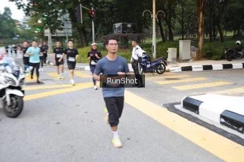 Runner Photo 4250840