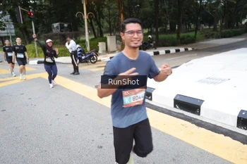 Runner Photo 4250852