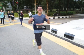 Runner Photo 4250854