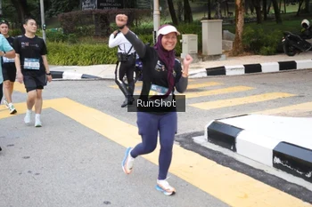 Runner Photo 4250857