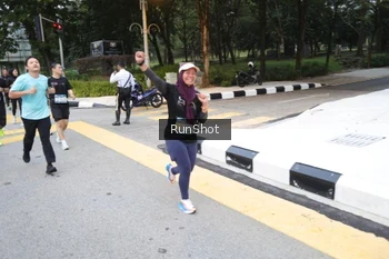 Runner Photo 4250864