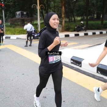Runner Photo 4250902