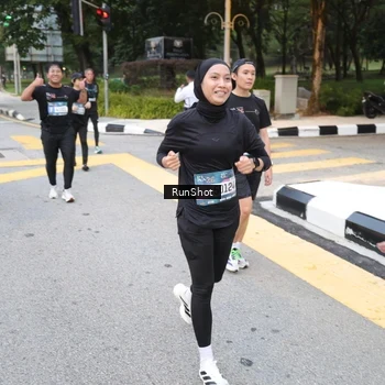 Runner Photo 4250906