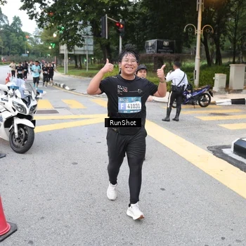 Runner Photo 4250914