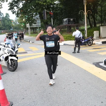 Runner Photo 4250920