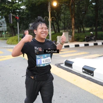 Runner Photo 4250927