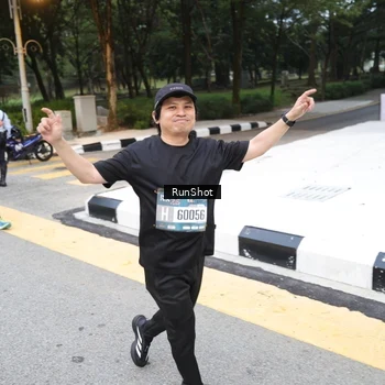 Runner Photo 4250937
