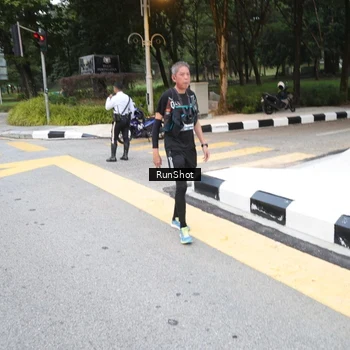 Runner Photo 4250946