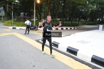 Runner Photo 4250958
