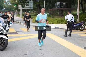 Runner Photo 4250964