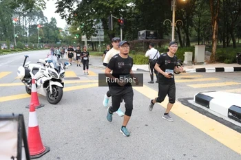 Runner Photo 4250997