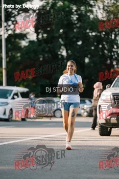 Runner Photo 425100
