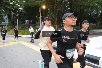 Runner Photo 4251003