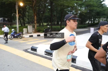 Runner Photo 4251008