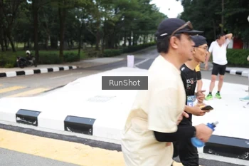 Runner Photo 4251010