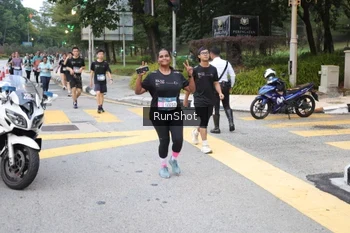 Runner Photo 4251013