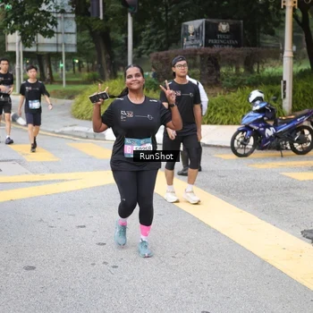 Runner Photo 4251020