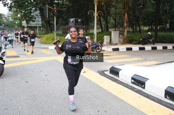 Runner Photo 4251034