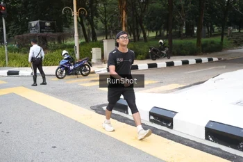 Runner Photo 4251043