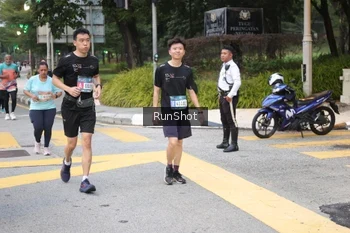 Runner Photo 4251058