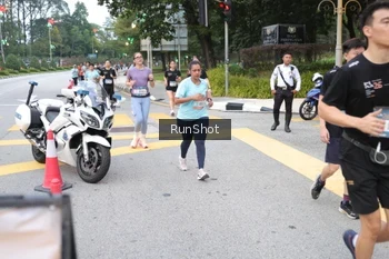 Runner Photo 4251063