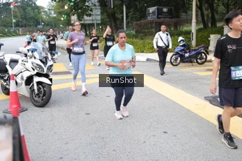 Runner Photo 4251072