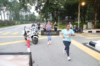 Runner Photo 4251078