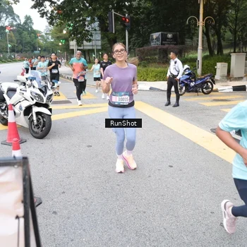 Runner Photo 4251087