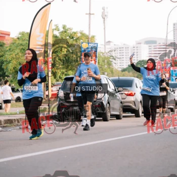Runner Photo 425113