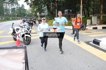 Runner Photo 4251160