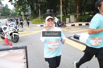 Runner Photo 4251176