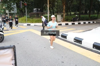 Runner Photo 4251177