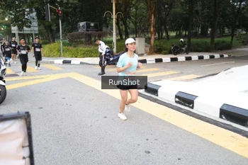 Runner Photo 4251185