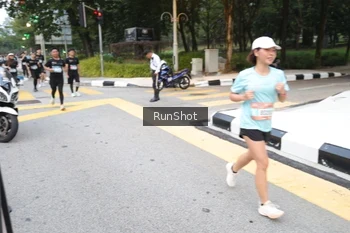 Runner Photo 4251186