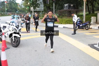 Runner Photo 4251199