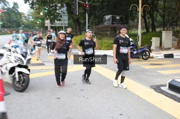 Runner Photo 4251217