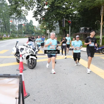 Runner Photo 4251254