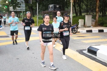 Runner Photo 4251279