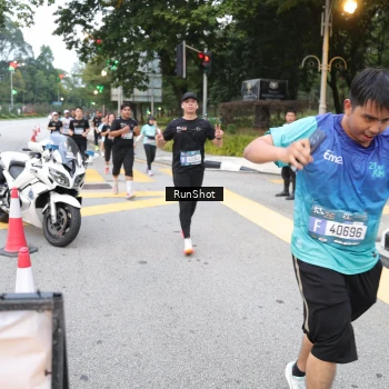 Runner Photo 4251321
