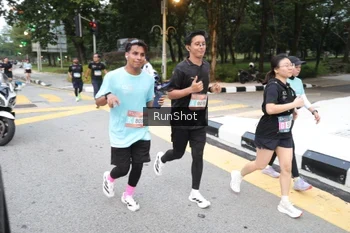 Runner Photo 4251392